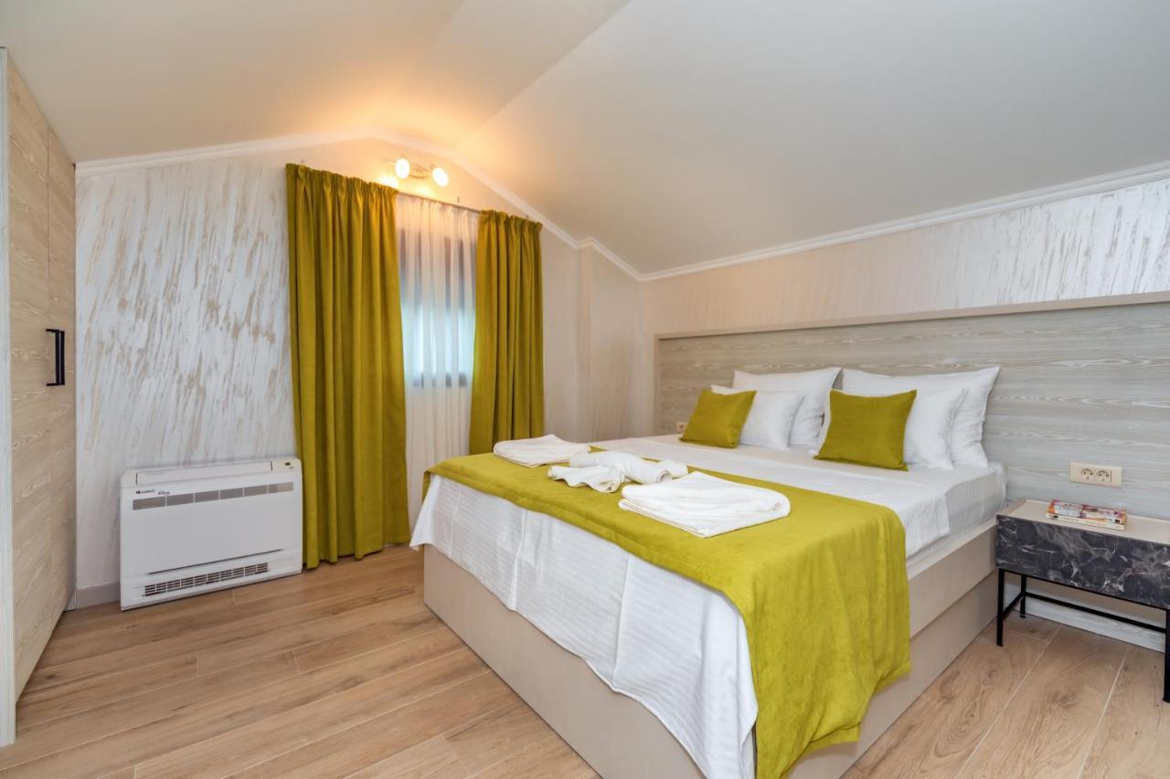 Luxury Apartments Queen Petrovac Exterior photo