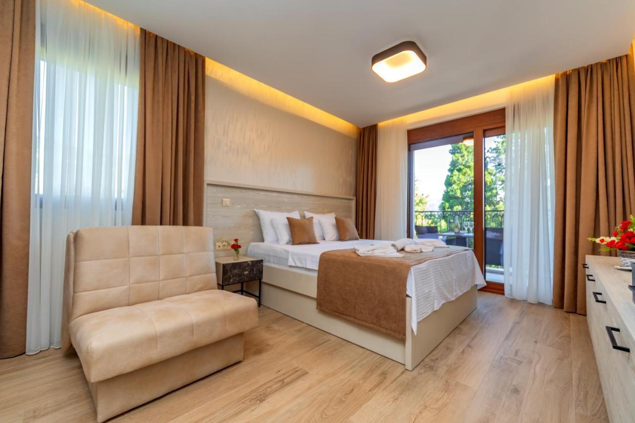 Luxury Apartments Queen Petrovac Exterior photo