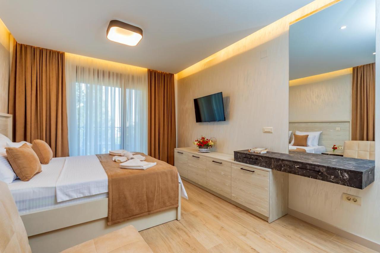 Luxury Apartments Queen Petrovac Exterior photo